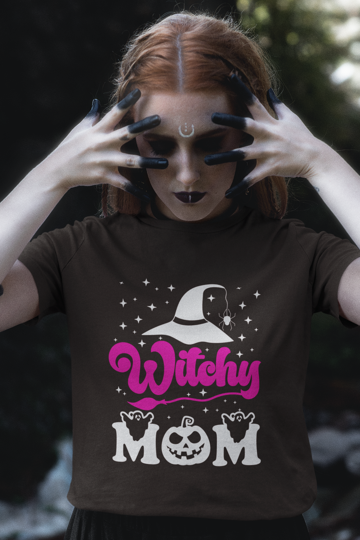 H53.Witchy-Mom